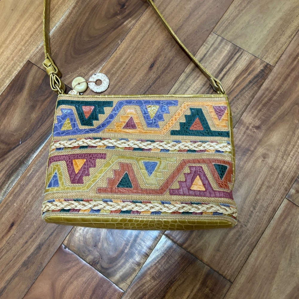 LIKE NEW! Women's Sharif Multicolored Skin Leather Purse